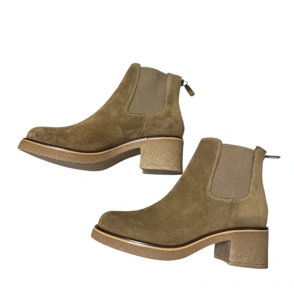 Blondo Lima Tan Waterproof Suede Chelsea Ankle Boots‎ | Size 8.5 New Without Box